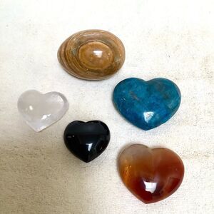 Healing Crystals 5x Multicolored Heart Egg